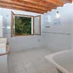 4 Bedroom Lovely In Ampaza Azilone-Ampaza