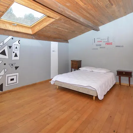 4 Bedroom Lovely In Ampaza Holiday home Azilone-Ampaza