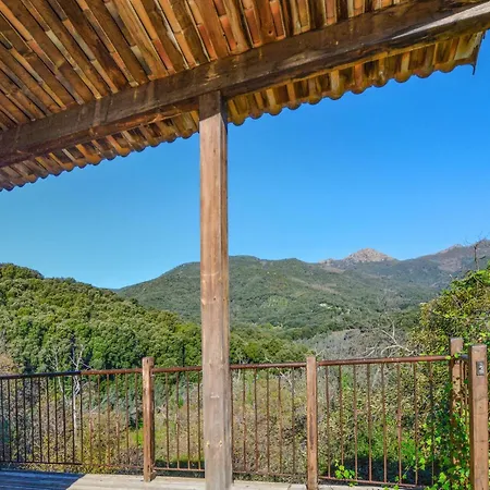 4 Bedroom Lovely In Ampaza Azilone-Ampaza