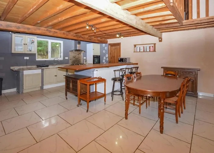 Holiday home 4 Bedroom Lovely In Ampaza Azilone-Ampaza
